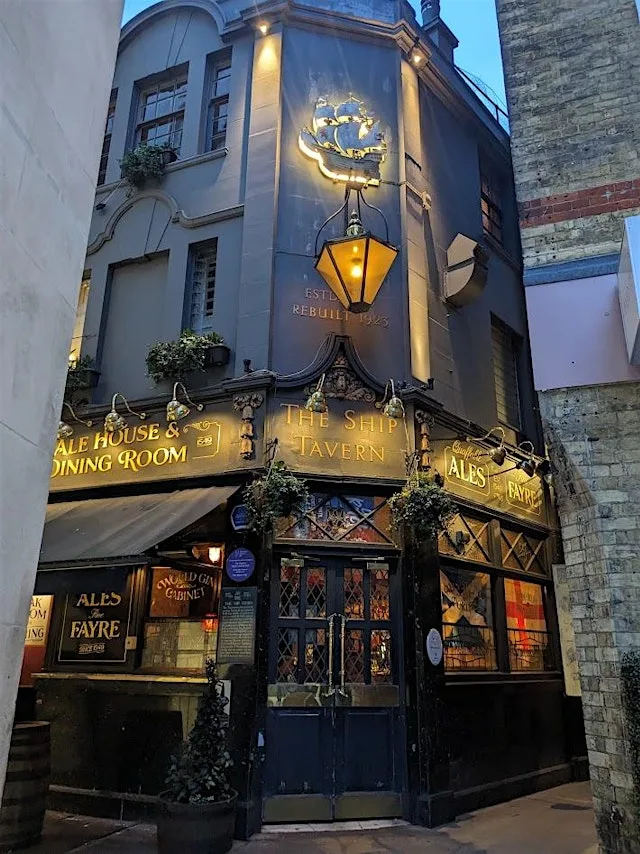 Historic London Pub Tour