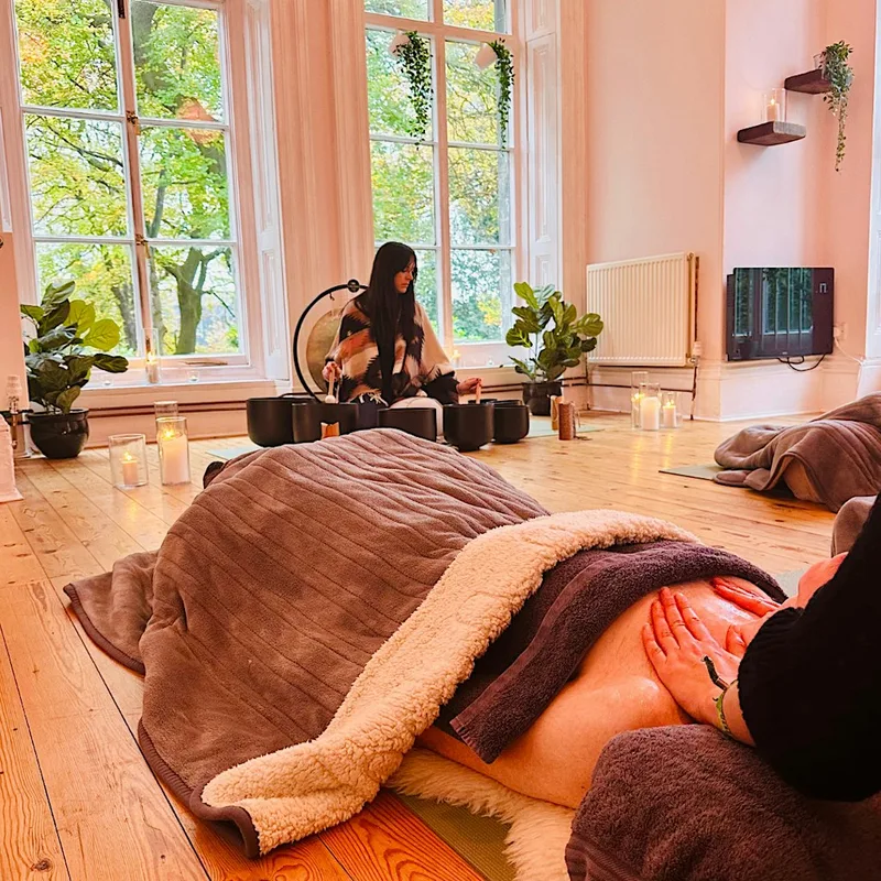 Sound Bath, Massage & Reiki