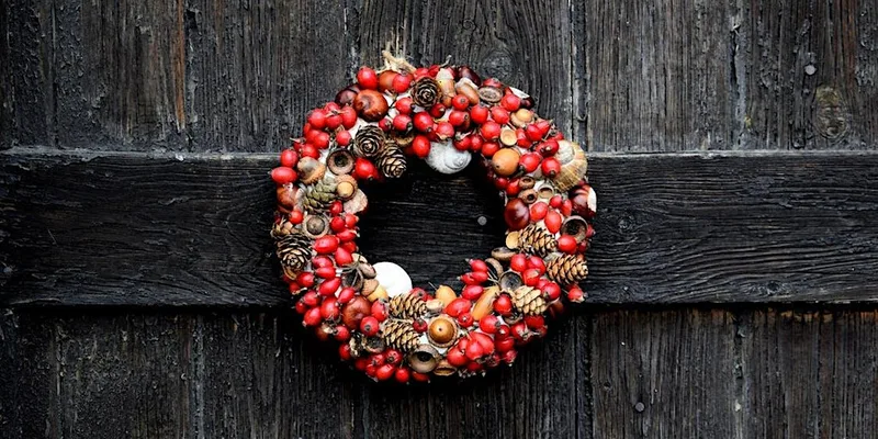 Foraged Christmas Wreath Making with Foraged themed Tea and Cakes Brighton