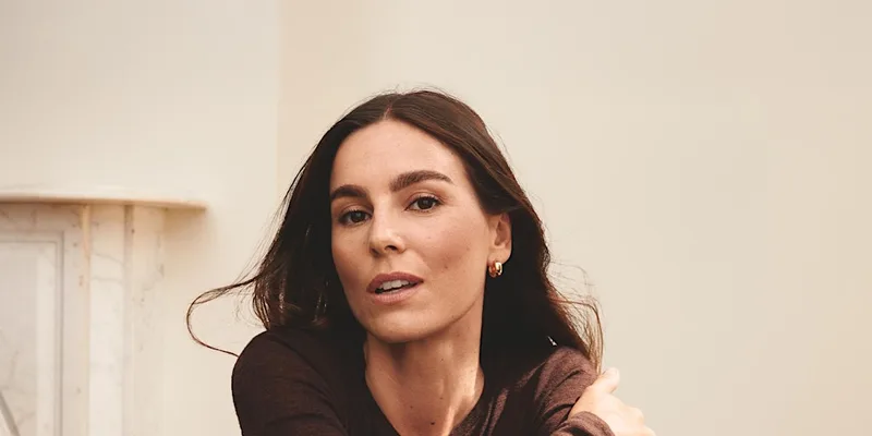 Relaxed Glamour and Effortless Make-up with Laura Mercier & Mint Velvet