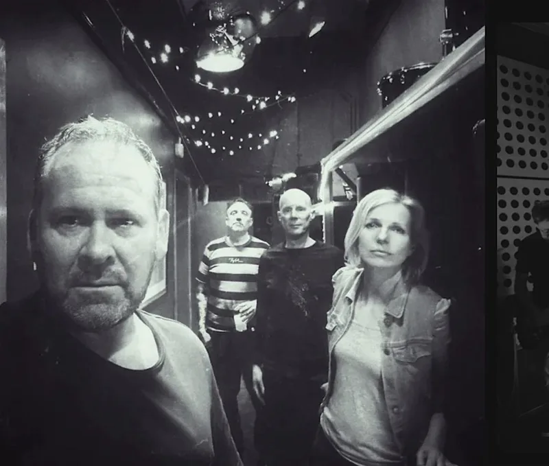 Grunvald/United States of Grace/Stringstar