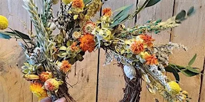 Autumn dried flower wreath making workshop