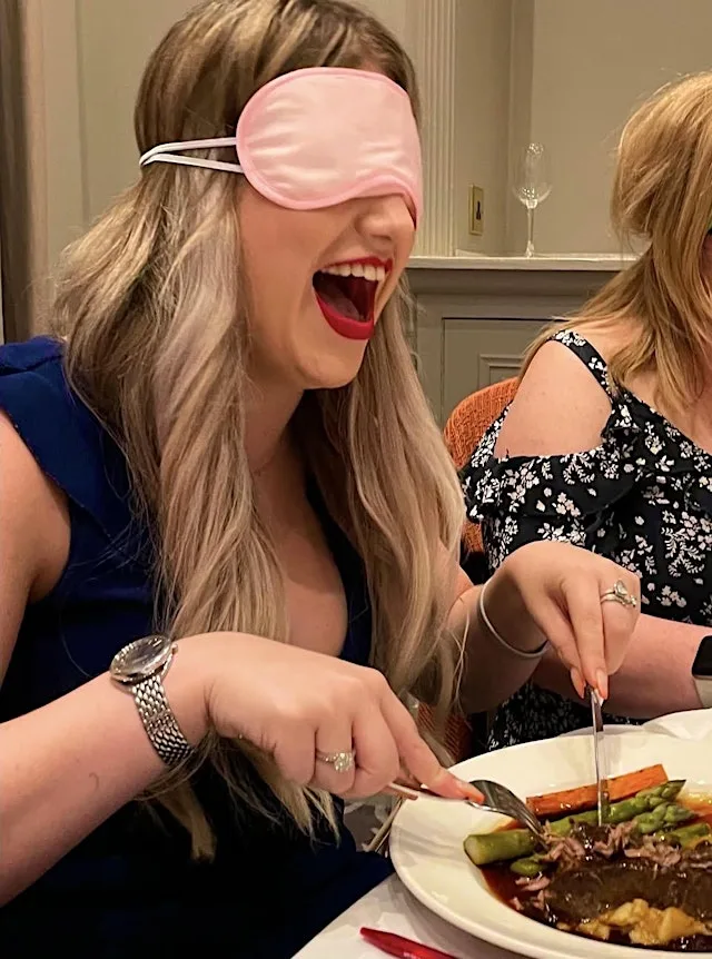 Dine in the Dark