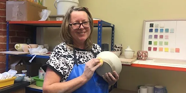 Autumn Pottery Friday Afternoon - Handbuilding + Throwing Taster (7 weeks)