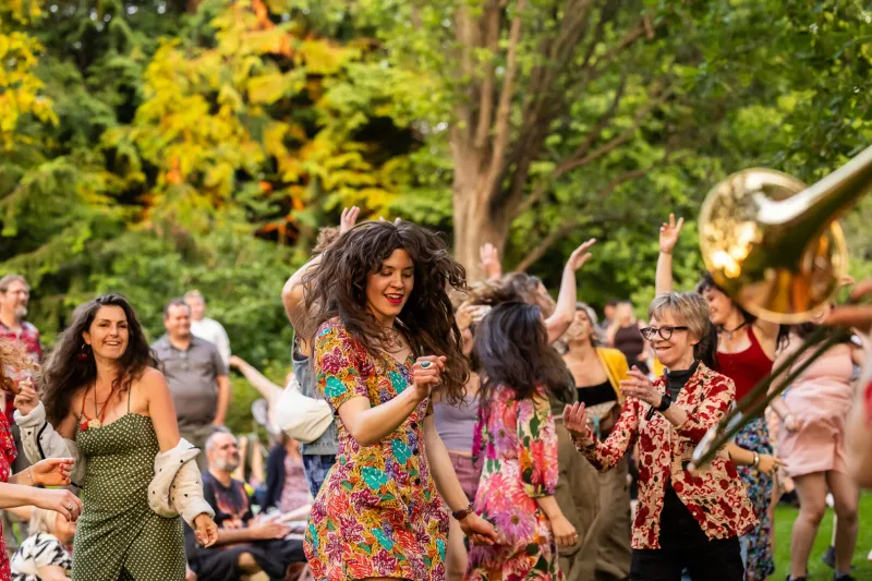 Botanics Lates