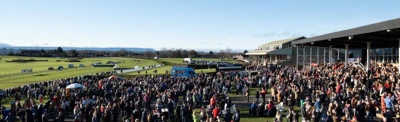 Twixmas Raceday - Hereford Racecourse